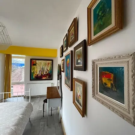 Art Govora *